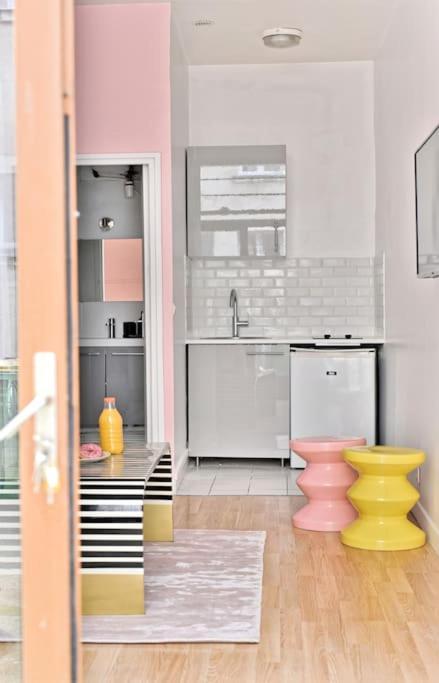 Montparnasse Apartment Paris